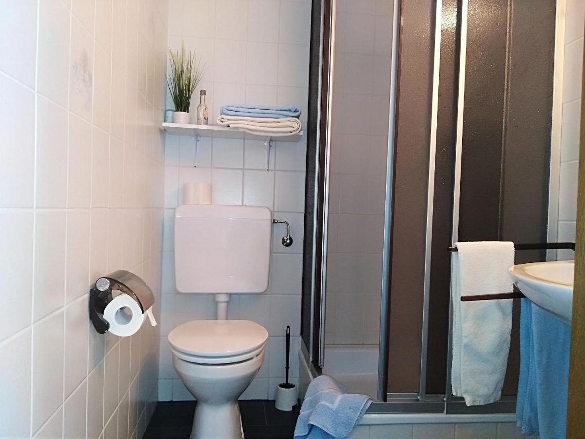 Ferienwohnung Zum Tannenwirt メーデバッハ エクステリア 写真